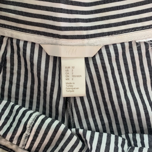 H&M shorts - Picture 3 of 3